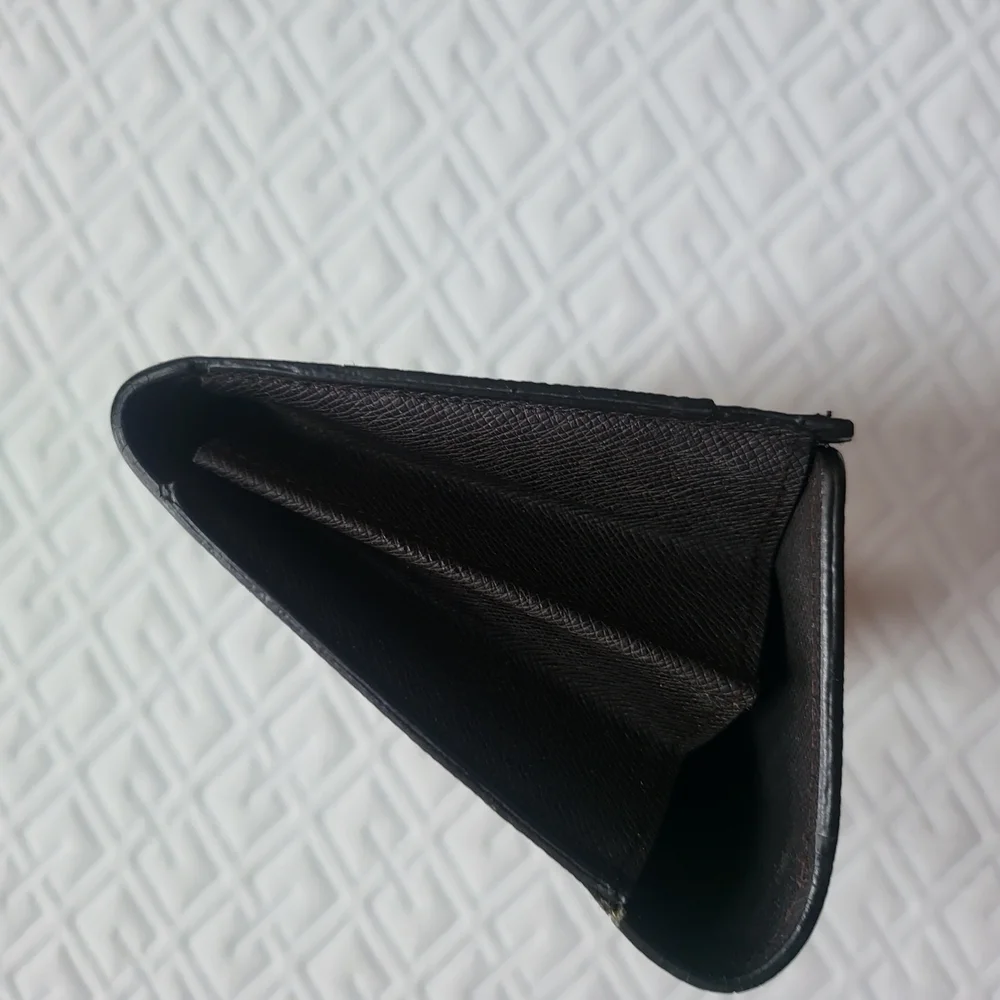 LOUIS VUITTON Portefeuille Sarah Damier Monogram